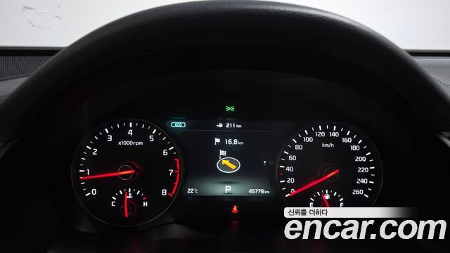 Kia K7 2017 — photo 11
