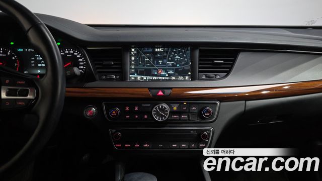 Kia K7 2017 — photo 20