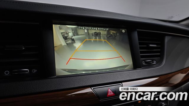 Kia K7 2017 — photo 21