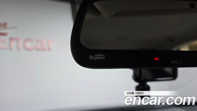 Kia K7 2017 — photo 38