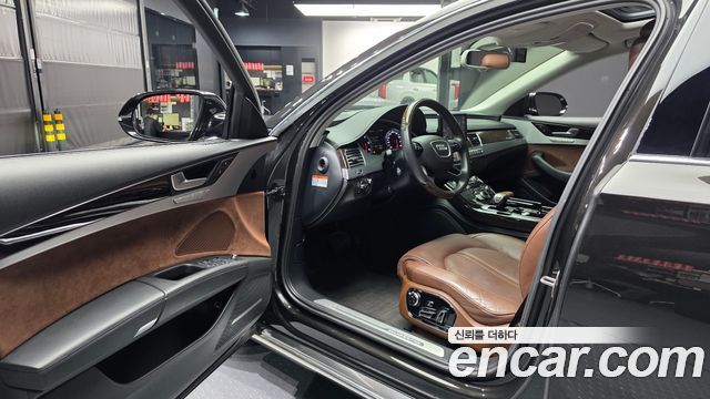 Audi A8 2015 — photo 10