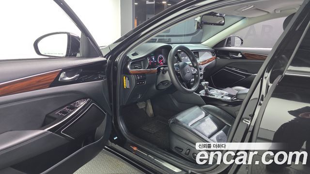Kia K7 2017 — photo 10