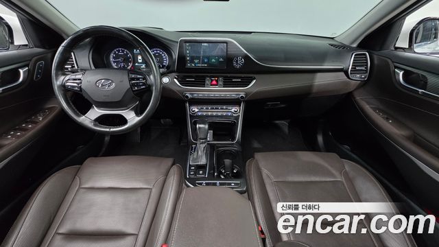 Hyundai Grandeur 2019 — photo 10