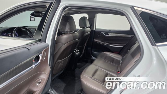 Hyundai Grandeur 2019 — photo 17
