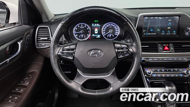 Hyundai Grandeur 2019 — photo 19