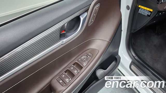 Hyundai Grandeur 2019 — photo 28