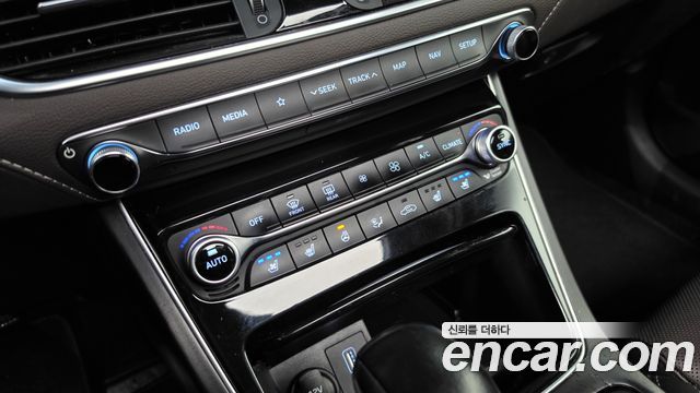 Hyundai Grandeur 2019 — photo 31