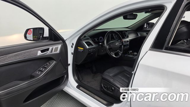 Genesis G80 2017 — photo 13