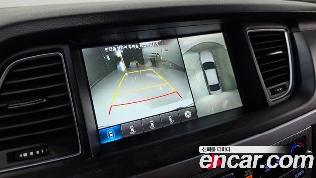 Genesis G80 2017 — photo 22