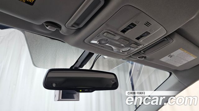 Toyota RAV4 2015 — photo 23