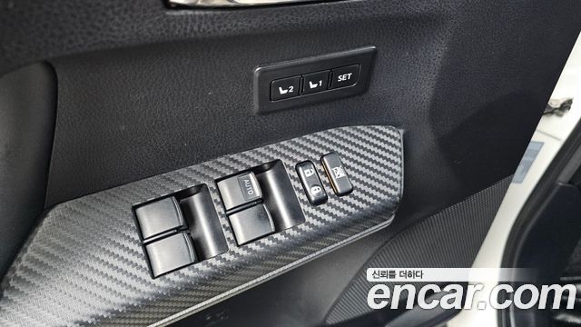 Toyota RAV4 2015 — photo 26