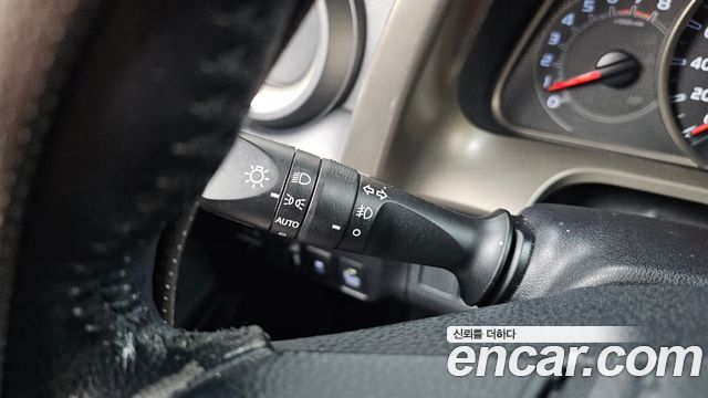 Toyota RAV4 2015 — photo 29