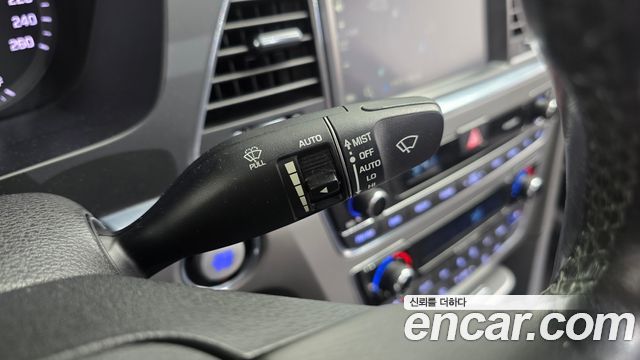 Hyundai Sonata 2015 — photo 17