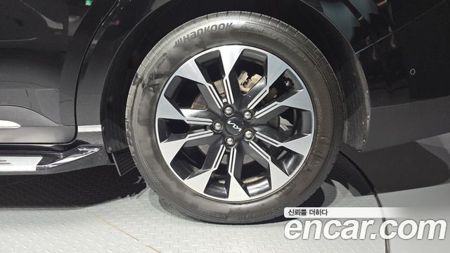 Kia Canival 2022 — photo 7