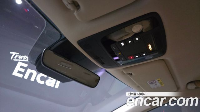 Kia Canival 2022 — photo 27