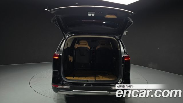 Kia Canival 2022 — photo 39
