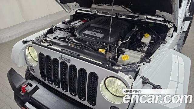 Jeep Wrangler 2017 — photo 6