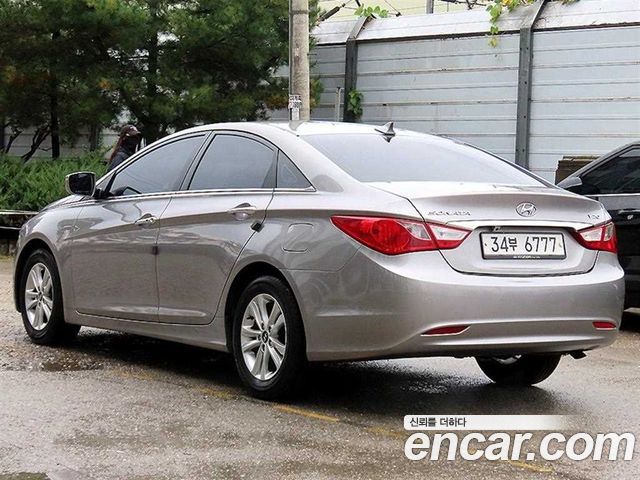 Hyundai Sonata 2012 — photo 3
