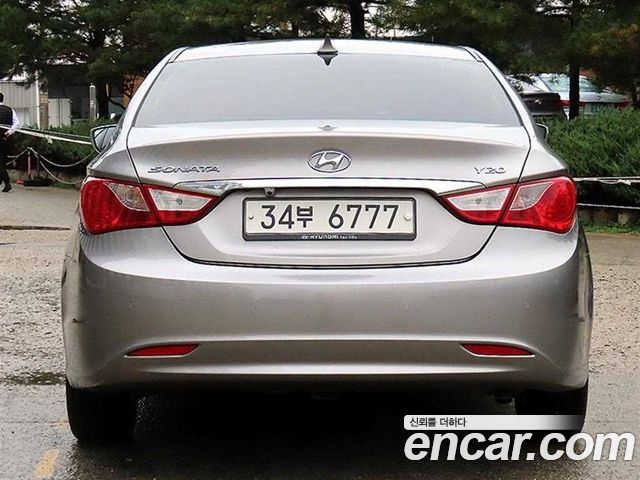 Hyundai Sonata 2012 — photo 4