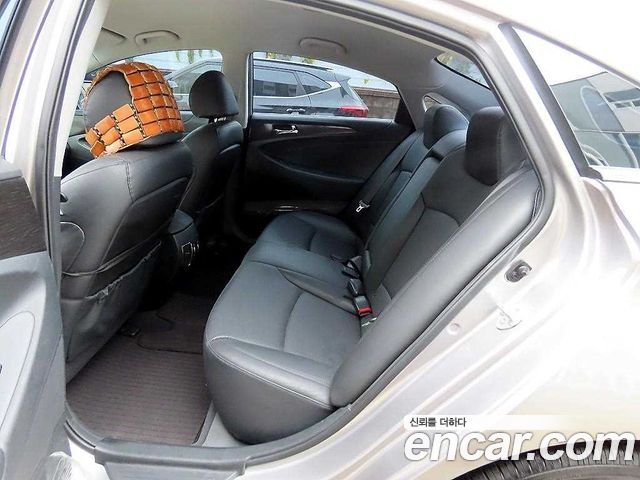 Hyundai Sonata 2012 — photo 6