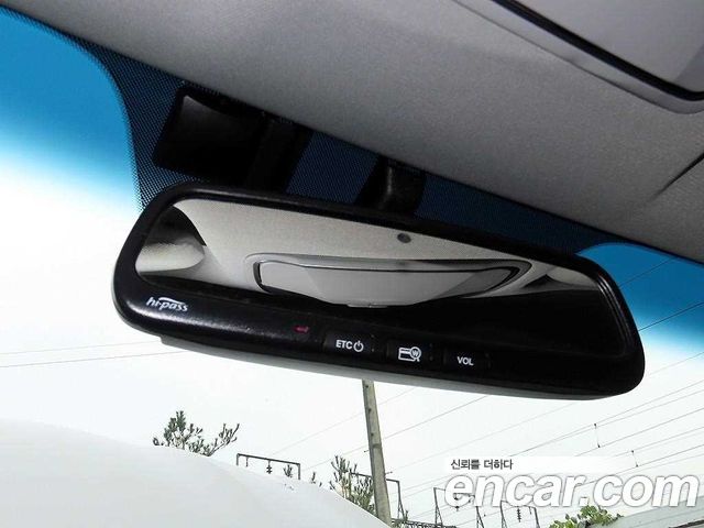 Hyundai Sonata 2012 — photo 16