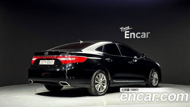 Hyundai Grandeur 2016 — photo 2