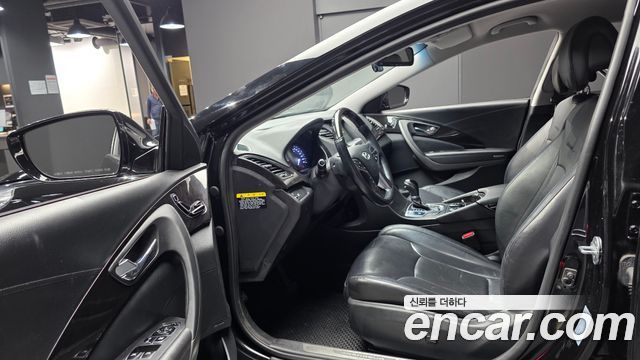 Hyundai Grandeur 2016 — photo 13