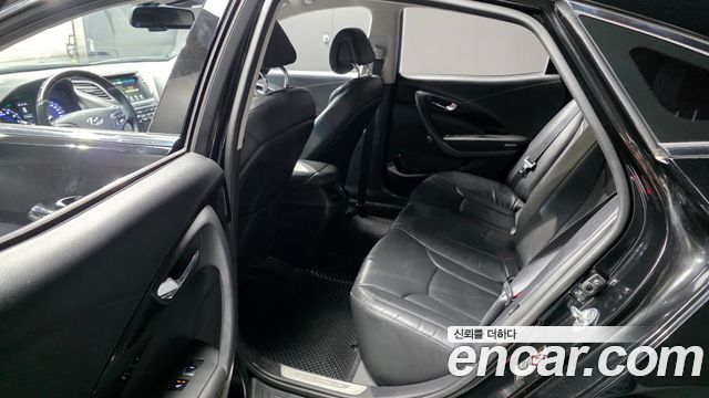 Hyundai Grandeur 2016 — photo 16