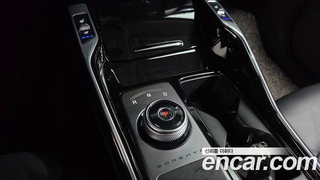 Kia Sorento 2023 — photo 12