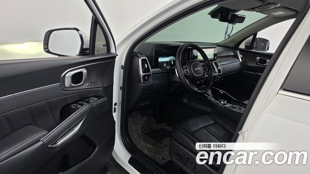 Kia Sorento 2023 — photo 13
