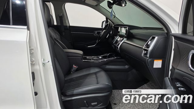 Kia Sorento 2023 — photo 16