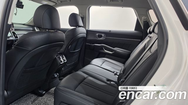 Kia Sorento 2023 — photo 27