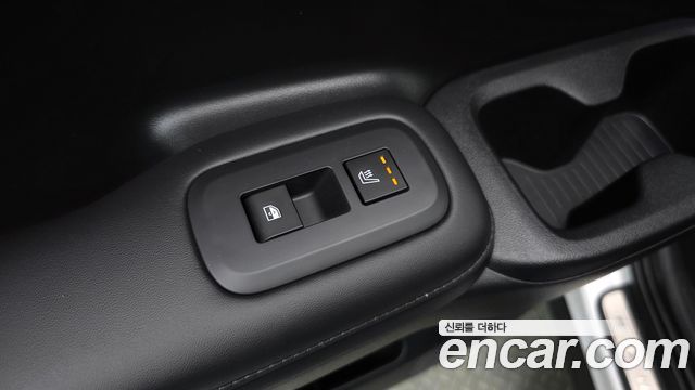 Hyundai Santafe 2025 — photo 25