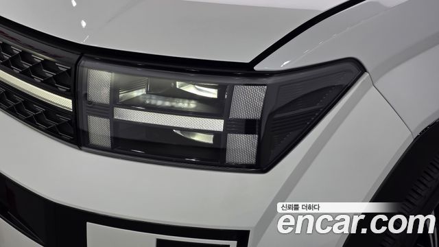 Hyundai Santafe 2025 — photo 8