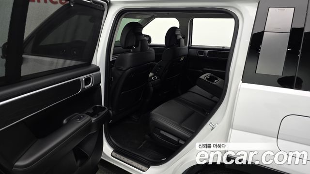 Hyundai Santafe 2025 — photo 16
