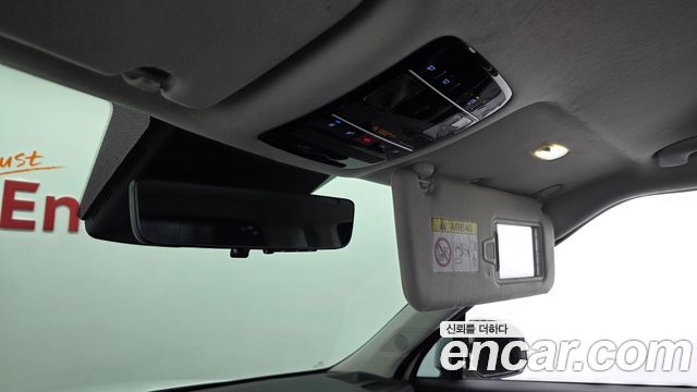 Hyundai Santafe 2025 — photo 34