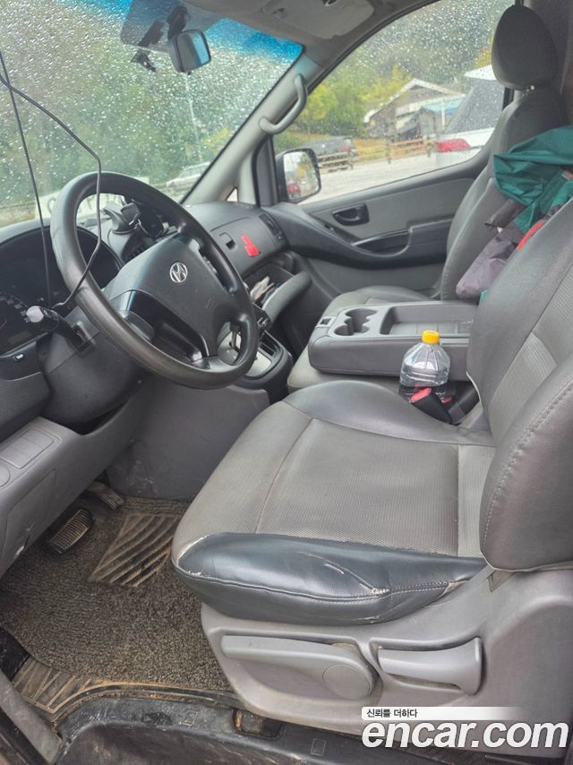 Hyundai Starex 2011 — photo 5