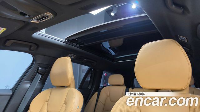 Volvo V60 2020 — photo 21