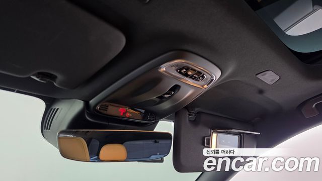 Volvo V60 2020 — photo 24