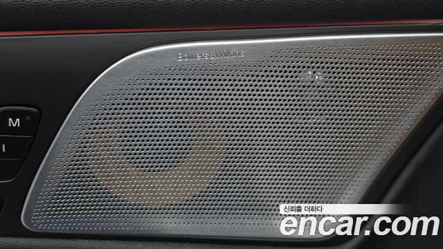 Volvo V60 2020 — photo 35