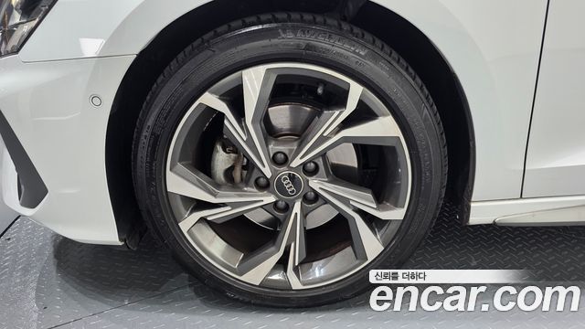 Audi A3 2024 — photo 5