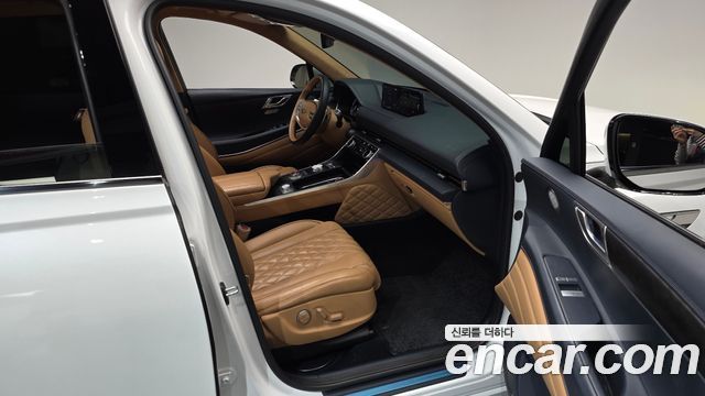 Genesis GV80 2023 — photo 17