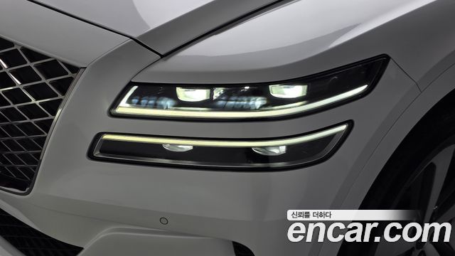 Genesis GV80 2023 — photo 8