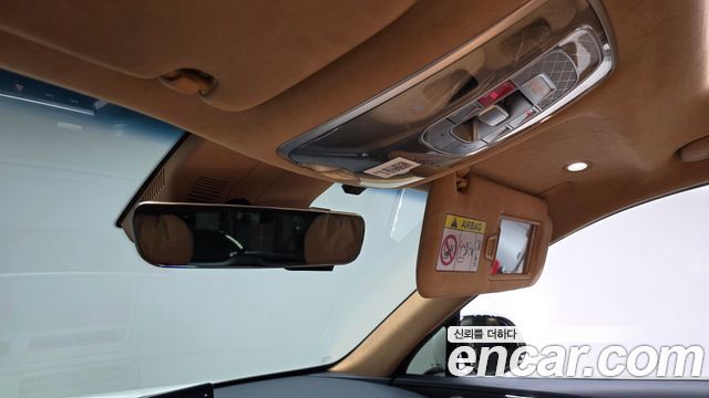Genesis GV80 2023 — photo 35