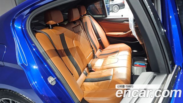 BMW M5 2020 — photo 11