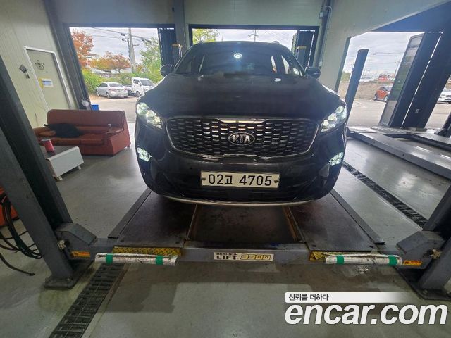 Kia Sorento 2019 — photo 1