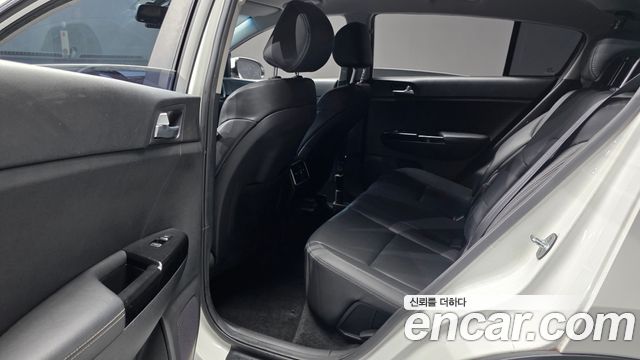 Kia Sportage 2017 — photo 18