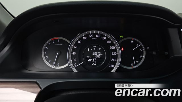 Honda Accord 2017 — photo 11