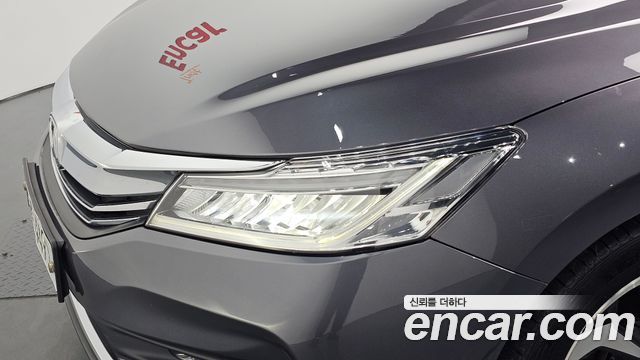 Honda Accord 2017 — photo 8