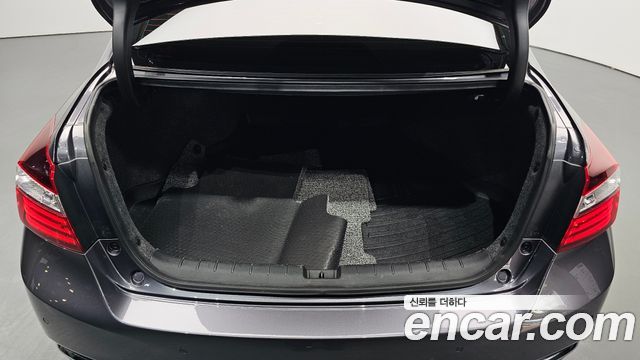 Honda Accord 2017 — photo 34